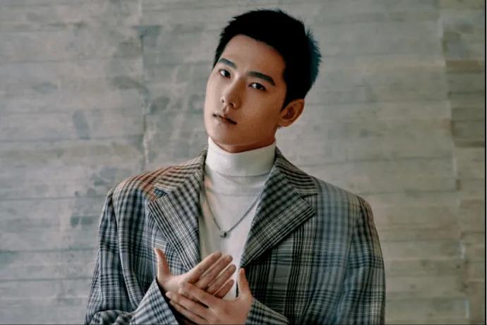 杨洋李沁初恋_杨洋赵露思恋情细节_且试天下杨洋赵露思绯闻