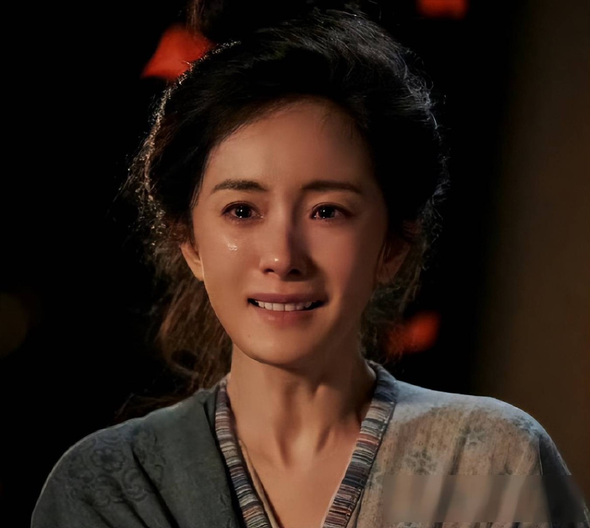 杨幂独立女性形象转变历程_杨幂魏大勋绯闻结局_杨幂冯绍峰分手原因