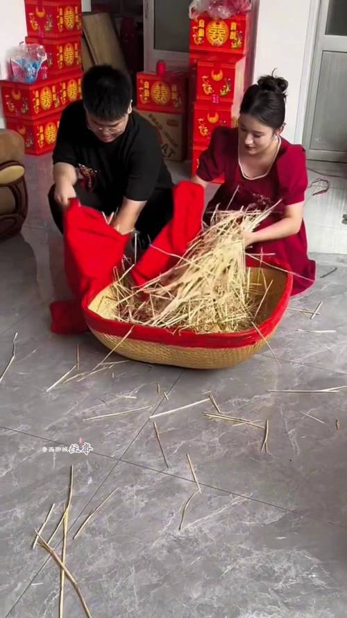 中国传统文化中的婚姻祝福_农村结婚习俗装枕头_卖结婚枕头的意思