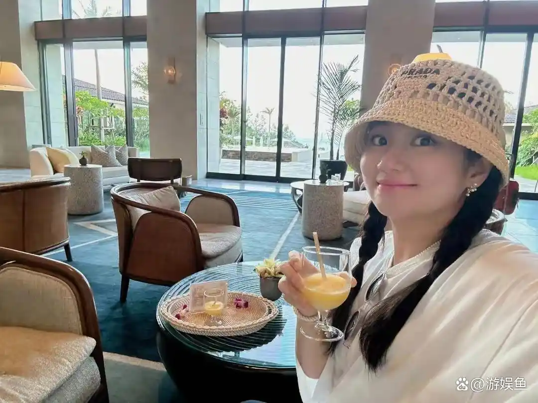 Selina和男友感情进展_Selina怀孕消息真假_selina妹妹小三