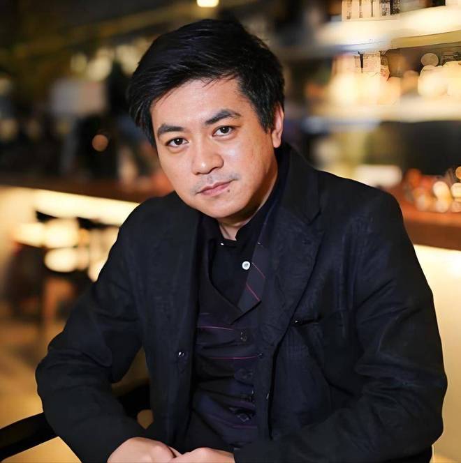 杨树鹏与张歆艺离婚原因_杨树鹏导演作品_杨树鹏把张歆艺害惨了离婚
