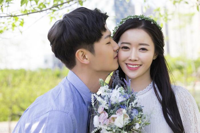 职场婚外情风险_婚外情地点最安全_社交媒体婚外情隐患