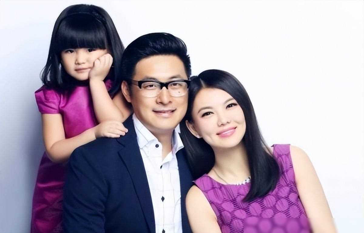 李湘再婚_李湘直播带货争议_李湘婚姻失败经历